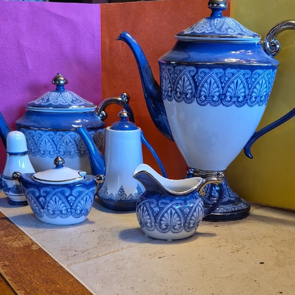 Bombay Blue and White Porcelain Tea Set